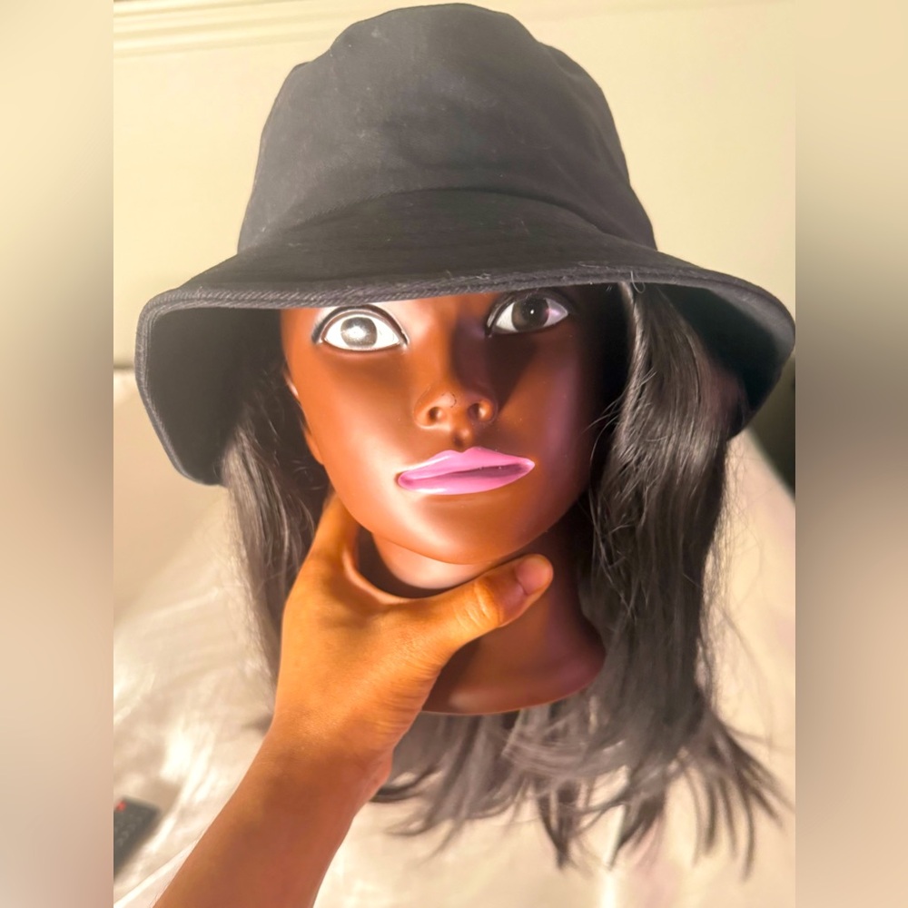 Black Bucket Hat Wig – Natural Look, Easy Wear | Protective Style Hat Wig